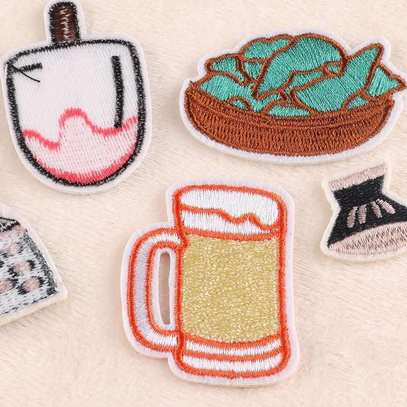 Embroidery Kingdom - Drankjes / Dessert / Cartoon geborduurde applicatie patch (verschillende ontwerpen)
