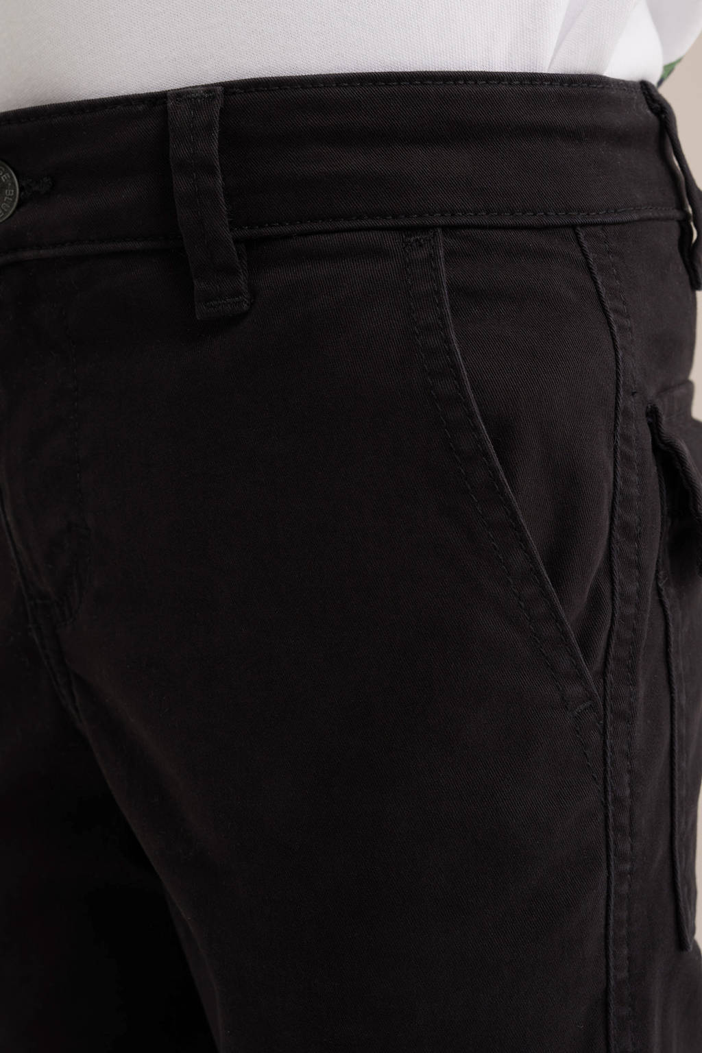 WE Fashion slim fit cargobroek zwart