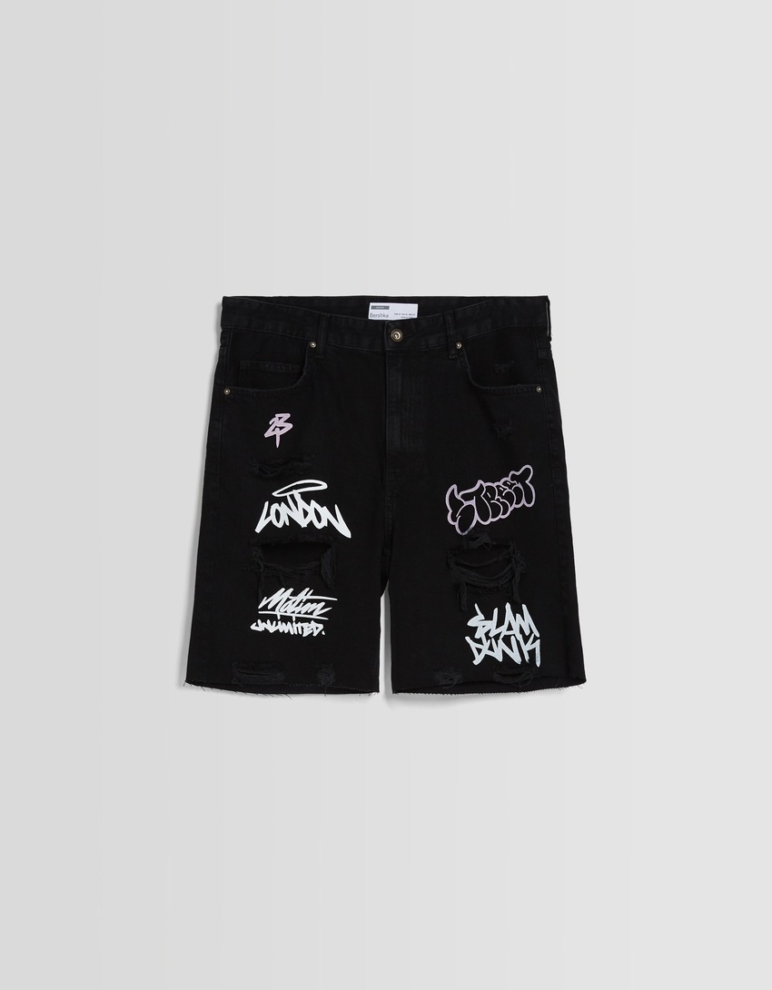 Bermuda jeans estampada e rasgada
