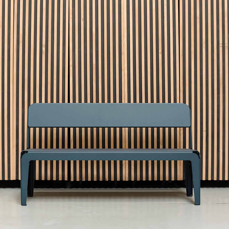 Tuinbank Bended Bench met rugleuning grey blue