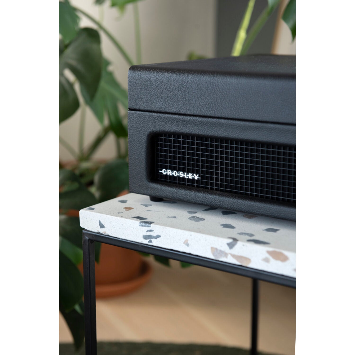 Crosley CR8017B-BK Voyager Black platenspeler met Bluetooth