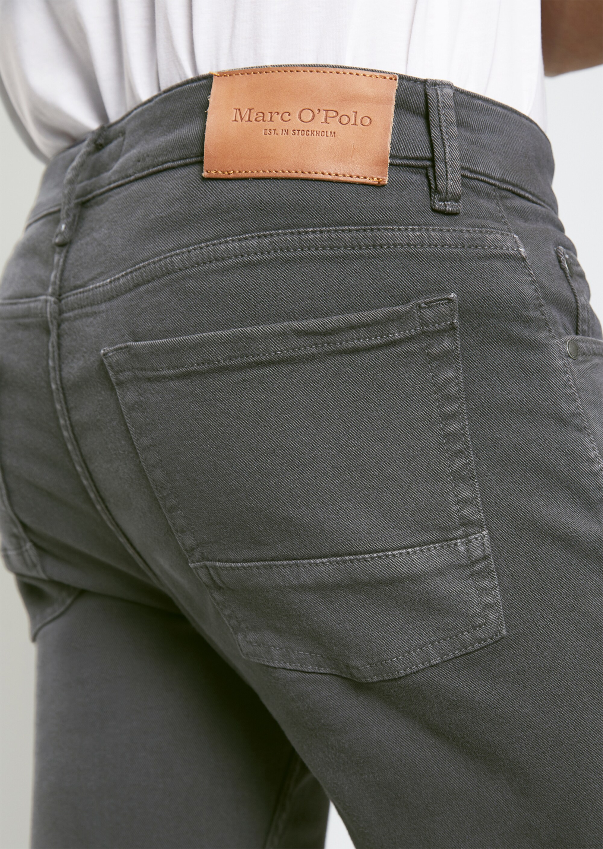 Jeans Modell SJÖBO shaped aus elastischem Bio-Baumwolle-Mix