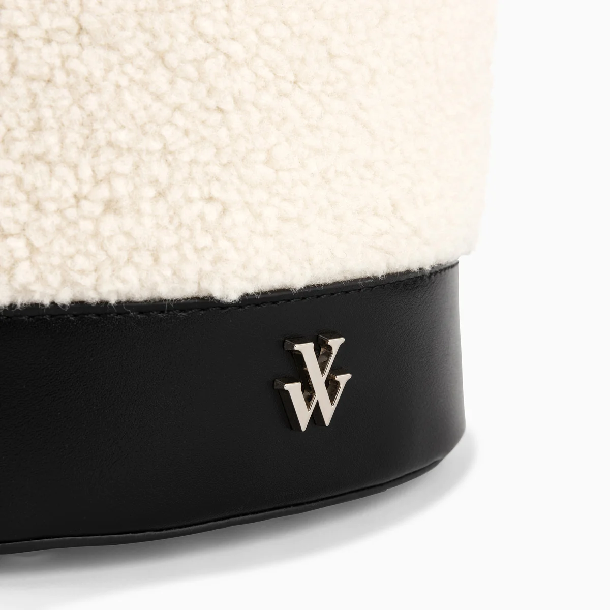 Sacs-Sac seau Milou ivoire et noir en faux shearling