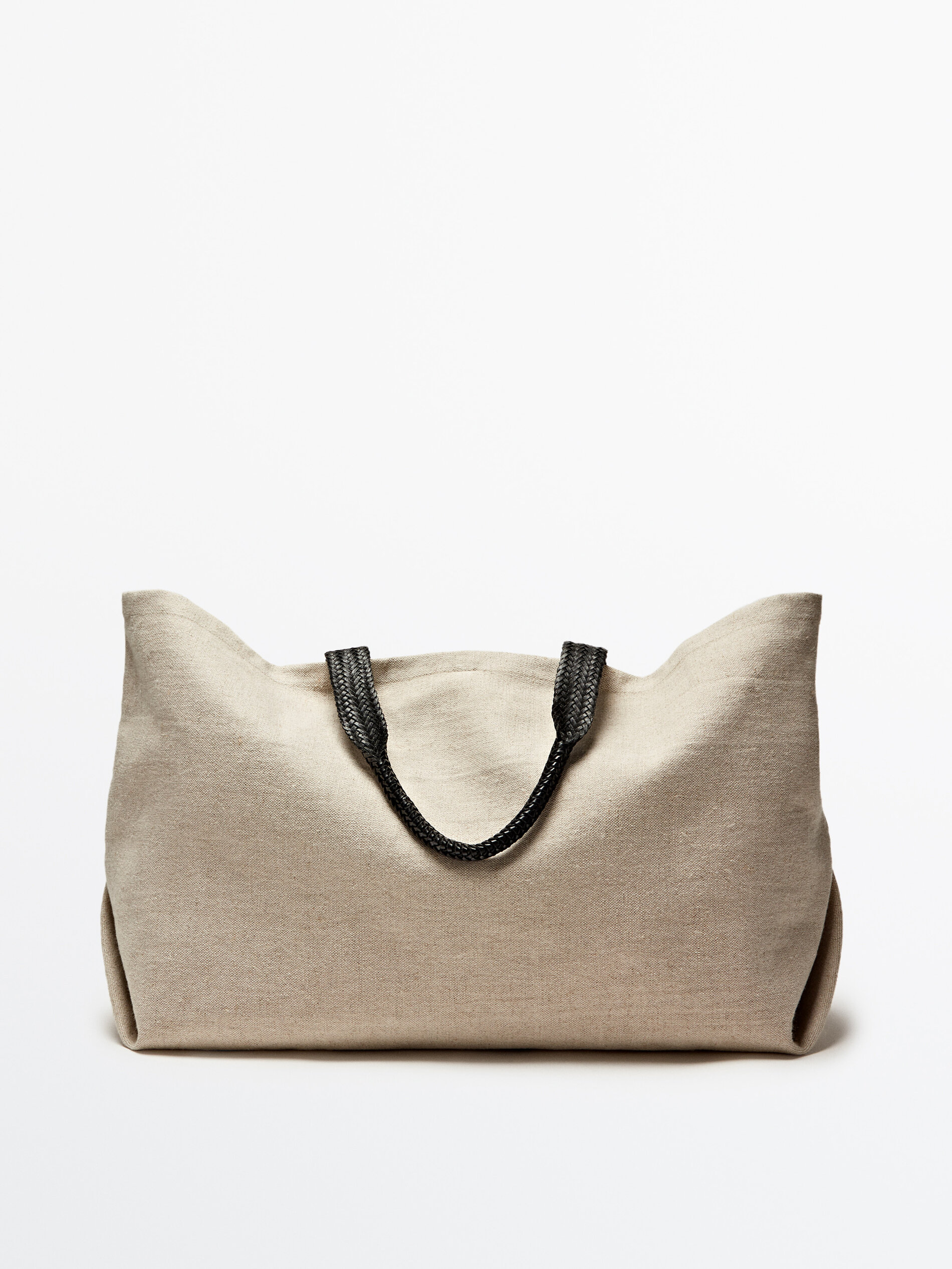 Bolsa maxi shopper com detalhes em couro trançado - BEGE