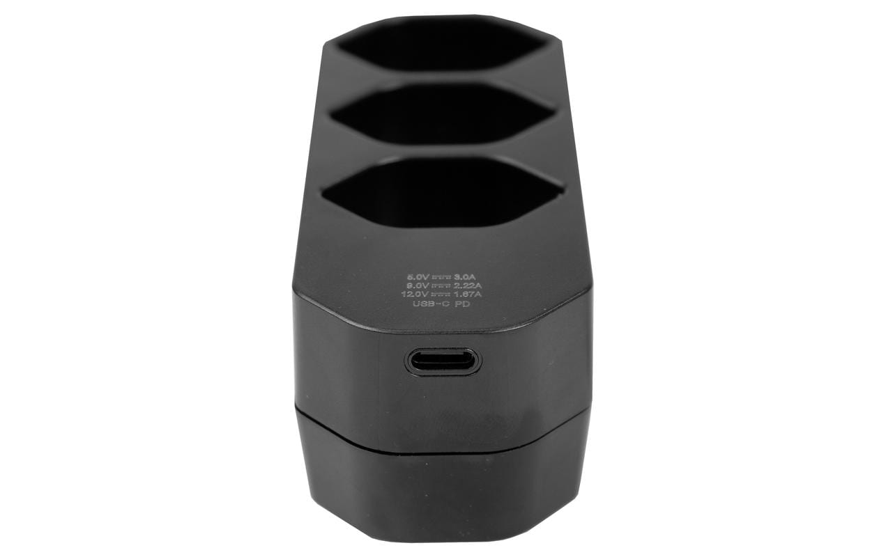 Mehrfachstecker 3 x T13, drehbar 320°, SchwarzMehrfachadapter Mantra mit 1 x USB-C Power Delivery