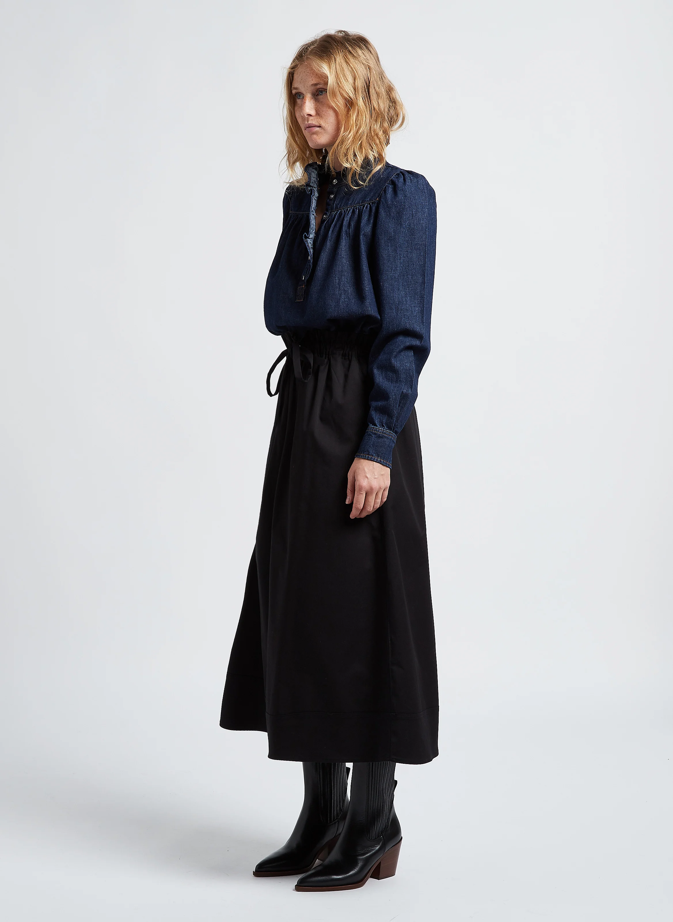 MILAC - Chemise à col victorien fluide en coton | Bleu