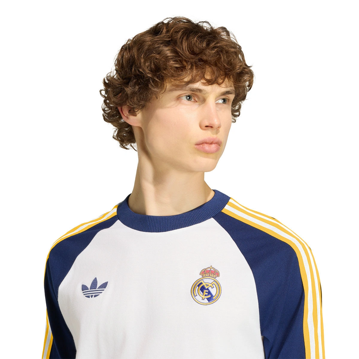 T-Shirt adidas Real Madrid Originals Collection Manga Comprida Fanswear 2025-2026