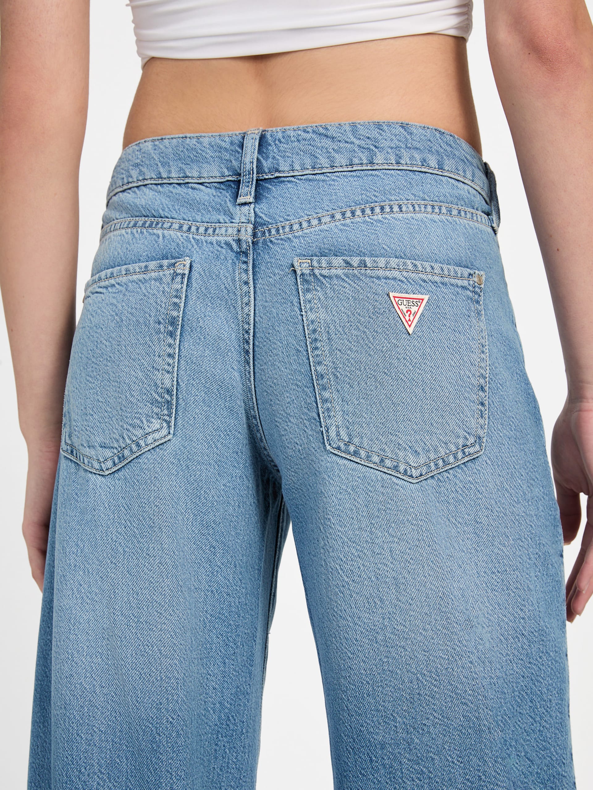 Calça jeans palazzo ecológica e sexy