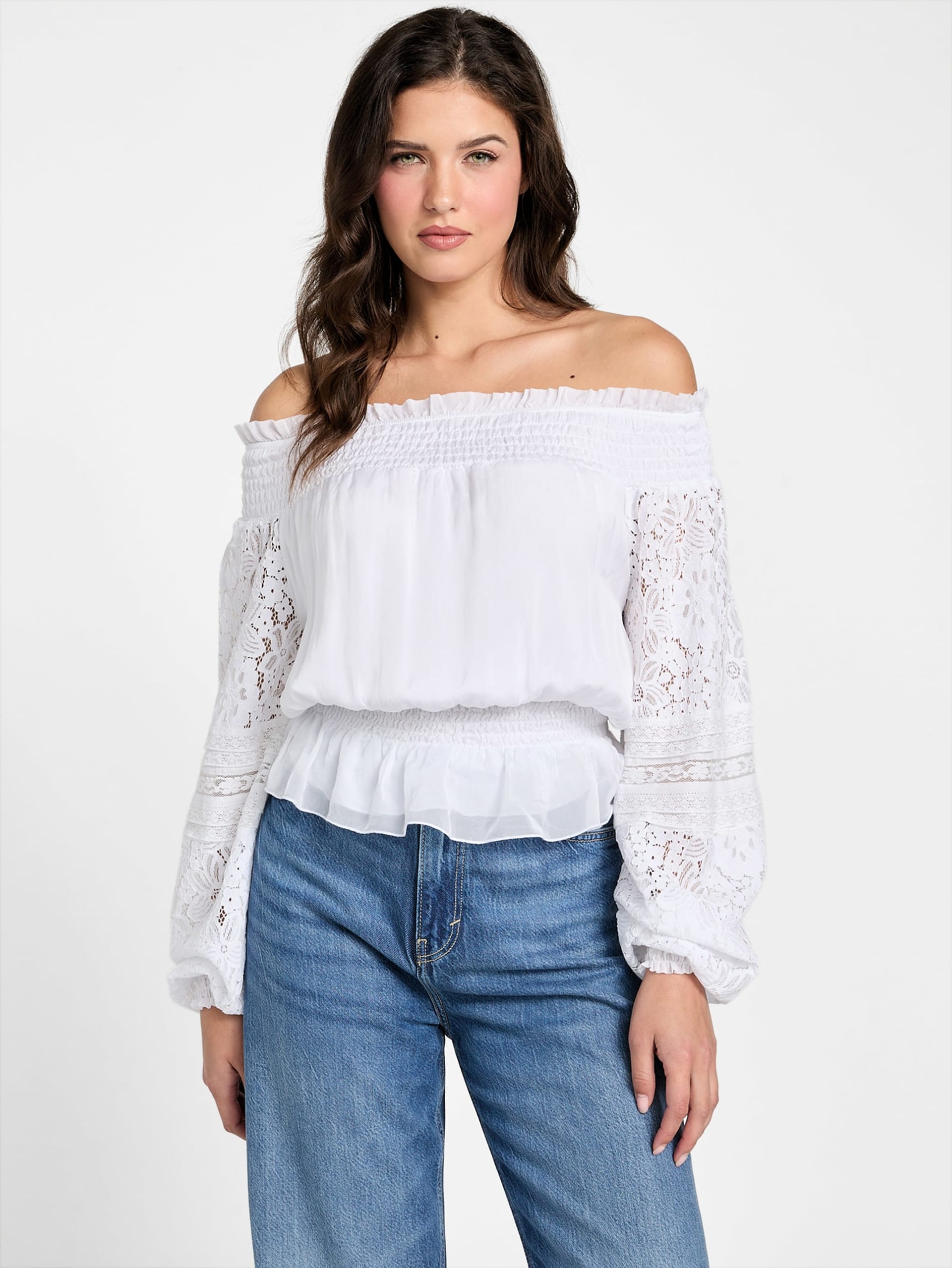 Blusa Audrey com ombros à mostra
