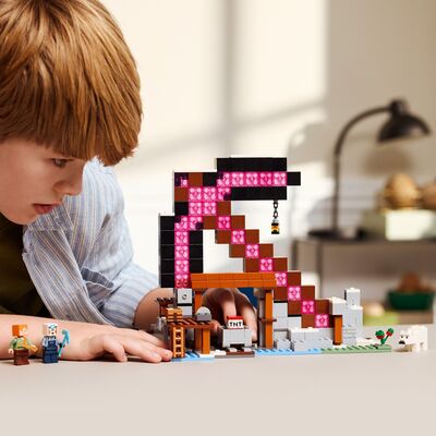 LEGO Minecraft 21277 Hakkegruven