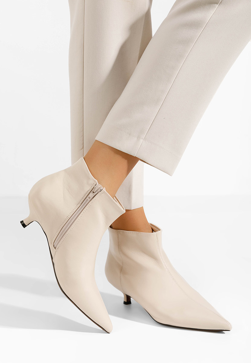 Bottines à talon fin beige Daphine