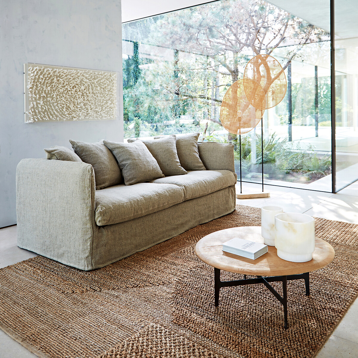 AM.PM<br>Candeeiro de pé em rattan, design E. Gallina, Canopée