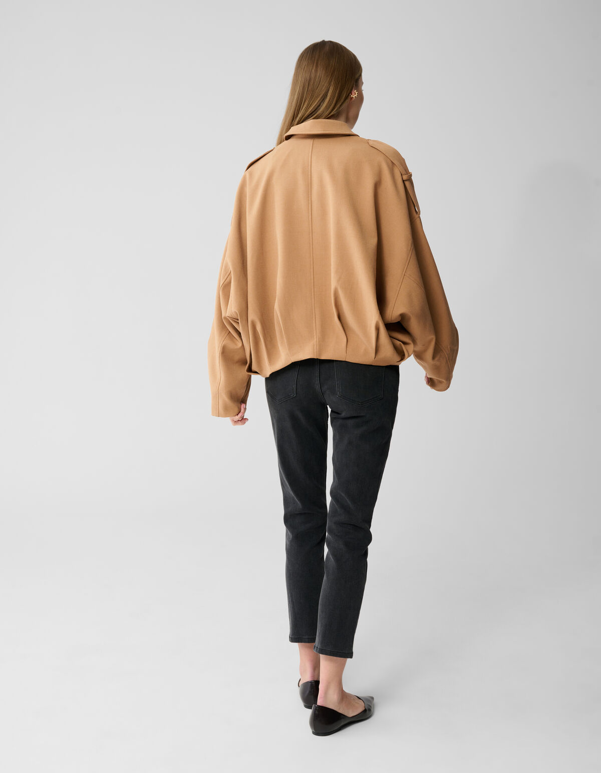 Oversized Bomber Jack Camel By Lonneke