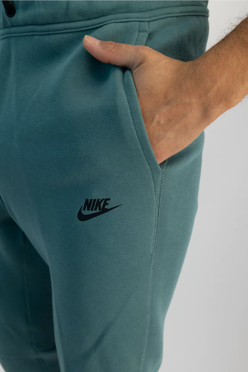 Nike Sportswear Tech Fleece Herren Trainerhose
