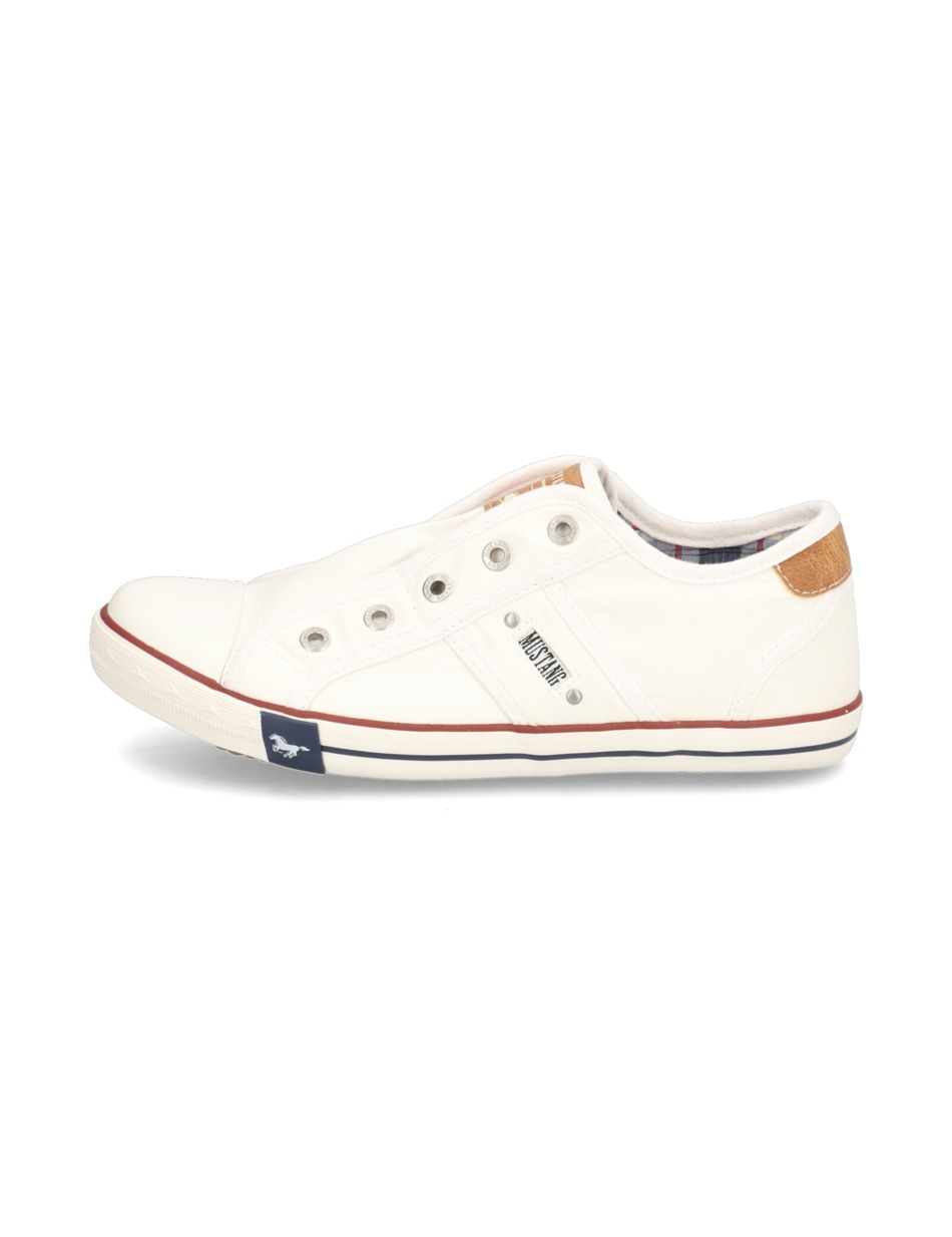 Canvas Sneaker