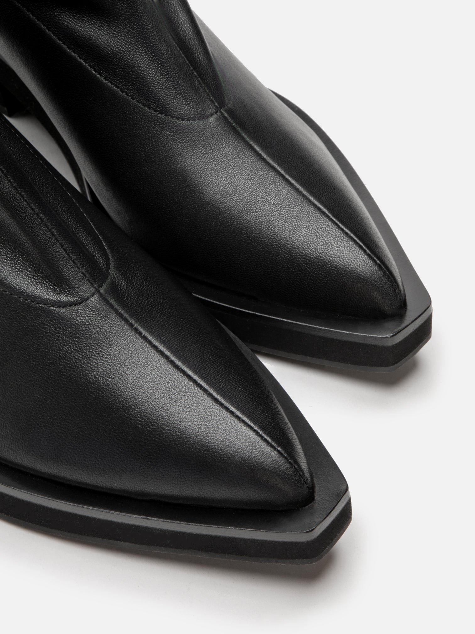 TENNY, black