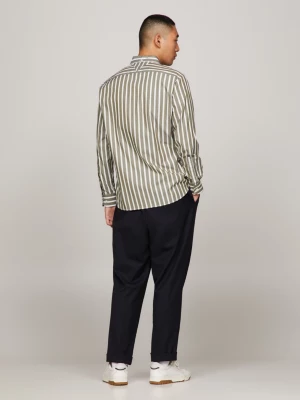 Camisa Oxford listrada de corte regular