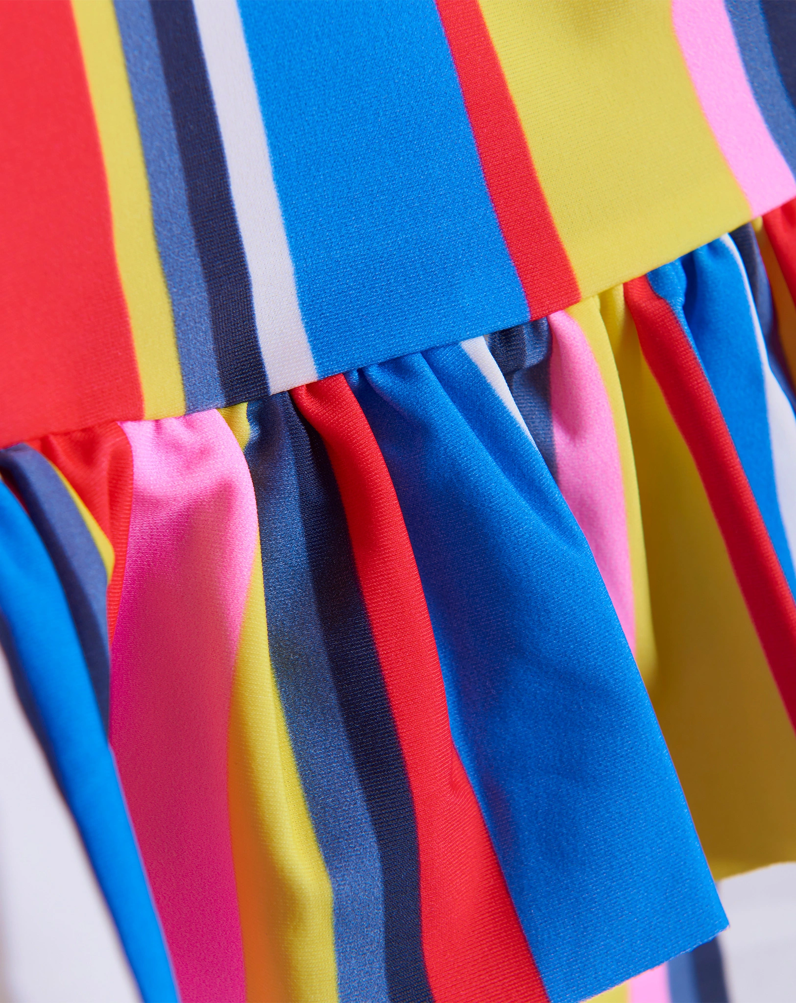 Badeanzug SUMMER STRIPES mit Röckchen in diva pink