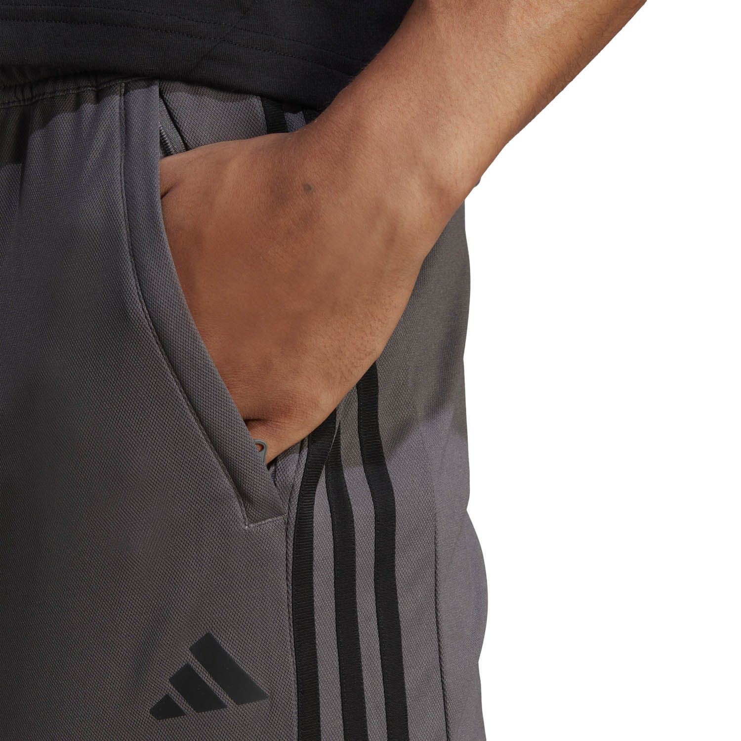 adidas  Train Essentials 3-Stripes Piqué Trainingsshort