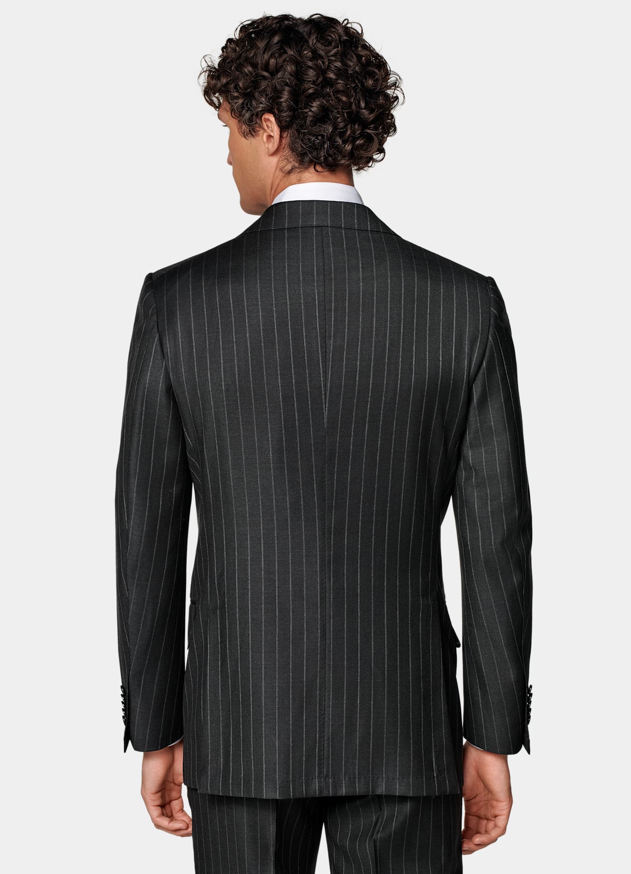 Costume Milano coupe Tailored gris foncé à rayures