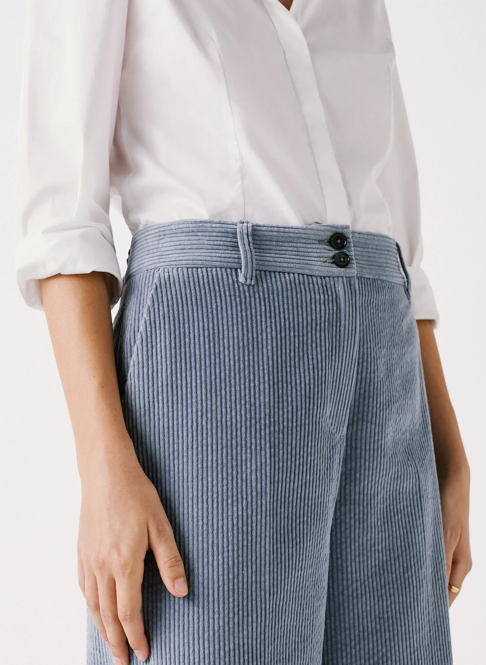 PELUCHE - Pantalon large en velours côtelé | Bleu