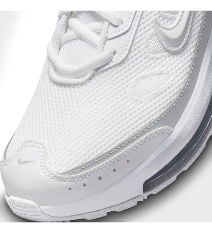 Nike Women Air Max AP Sneakers