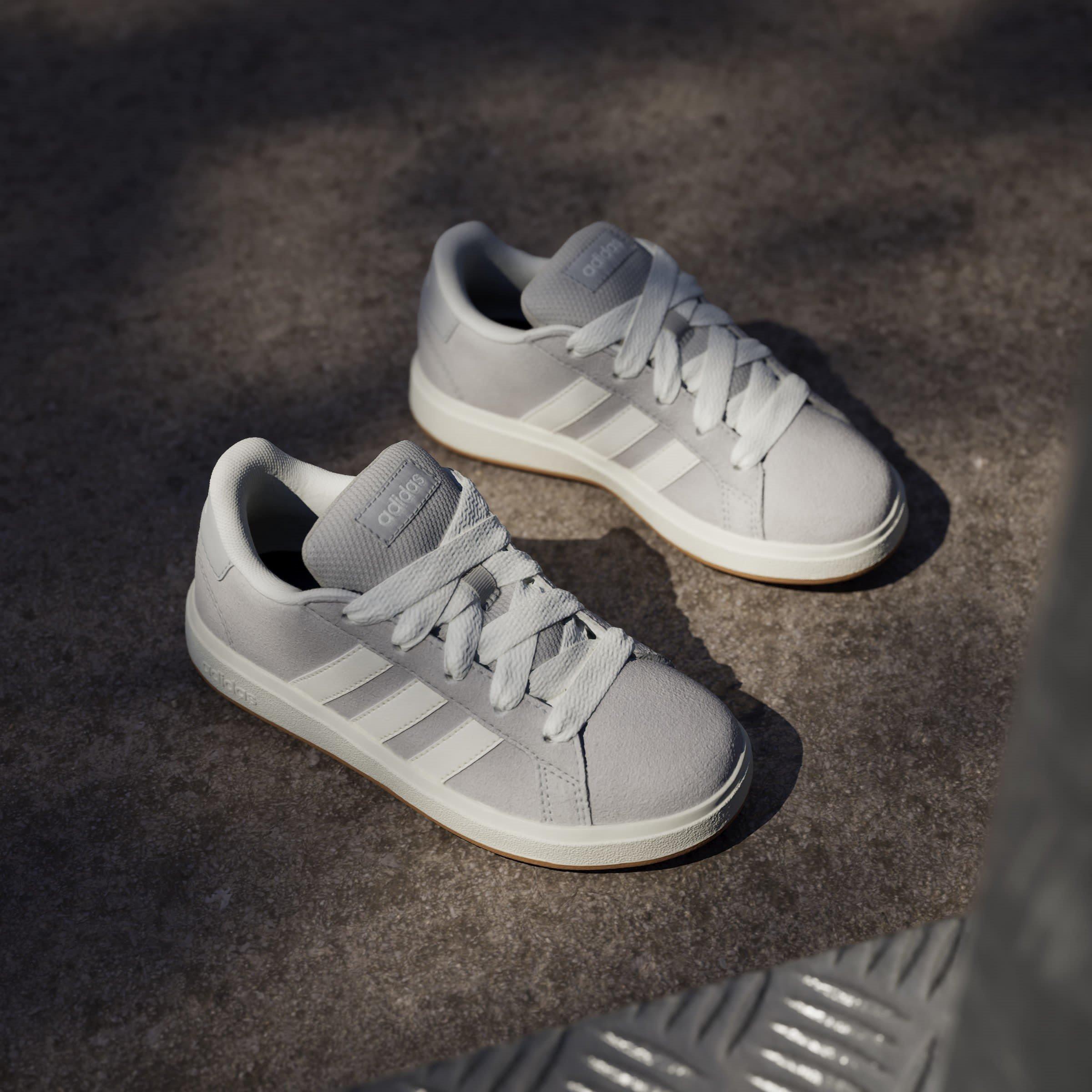 adidas Grand Court 00s Trainers Juniors