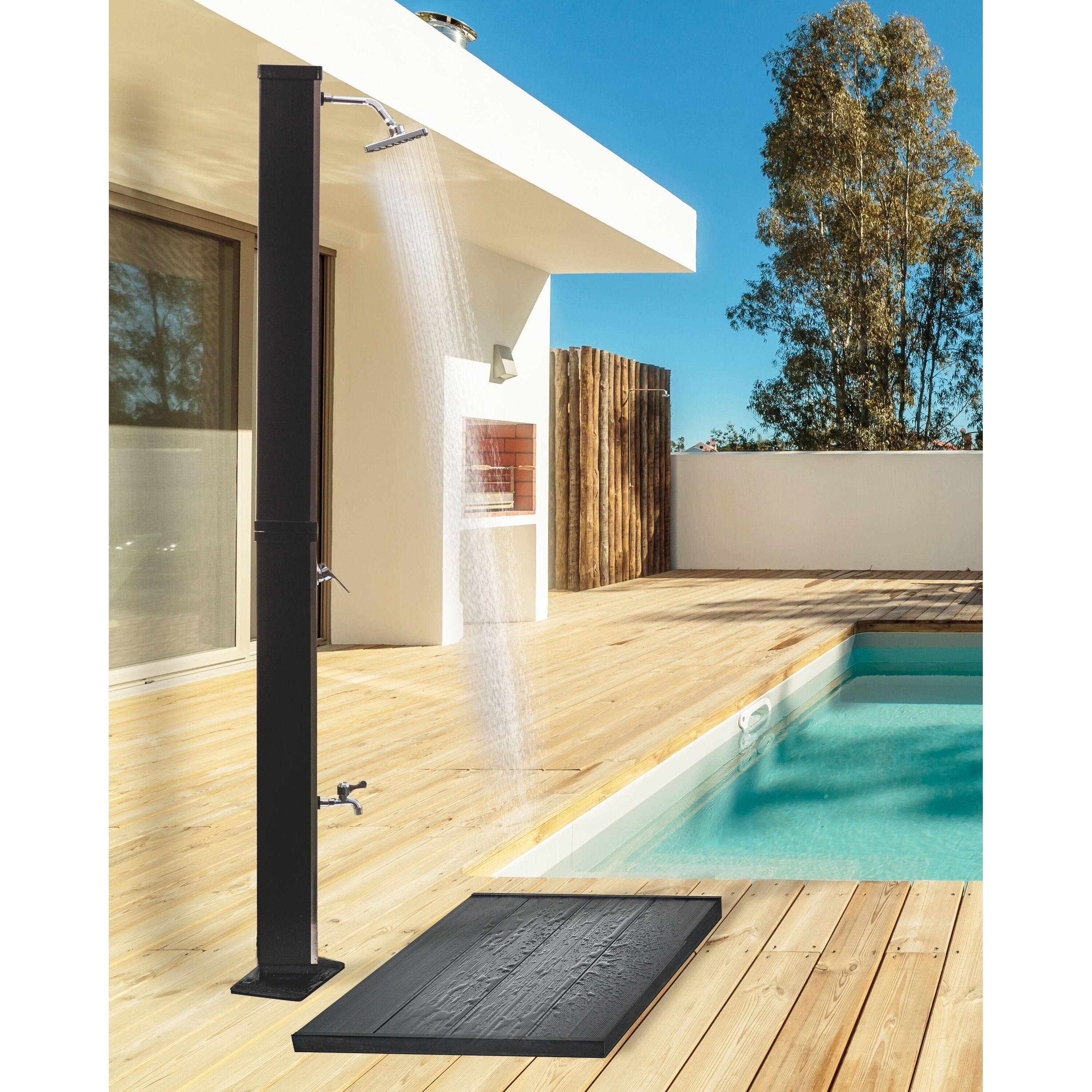 Beliani - BUENOS - Buitendouche op zonne-energie - Zwart - PVC