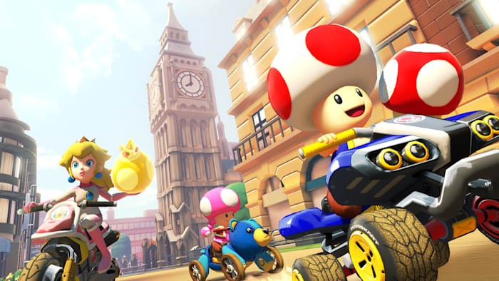 Mario Kart 8 Deluxe Booster Course Pass (Code in a box)- Nintendo Switch