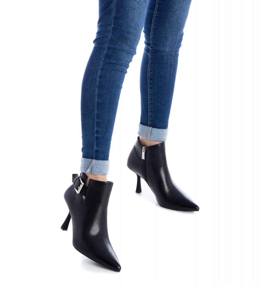 Botas Xti 140637 pretas