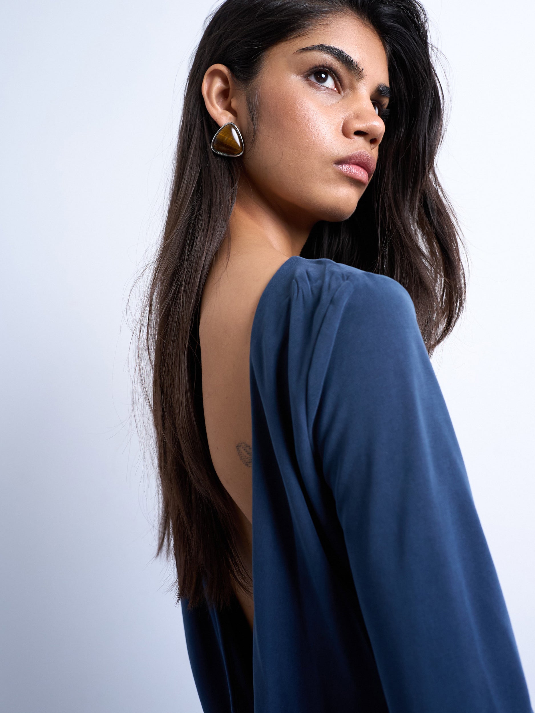 TSELINE Top