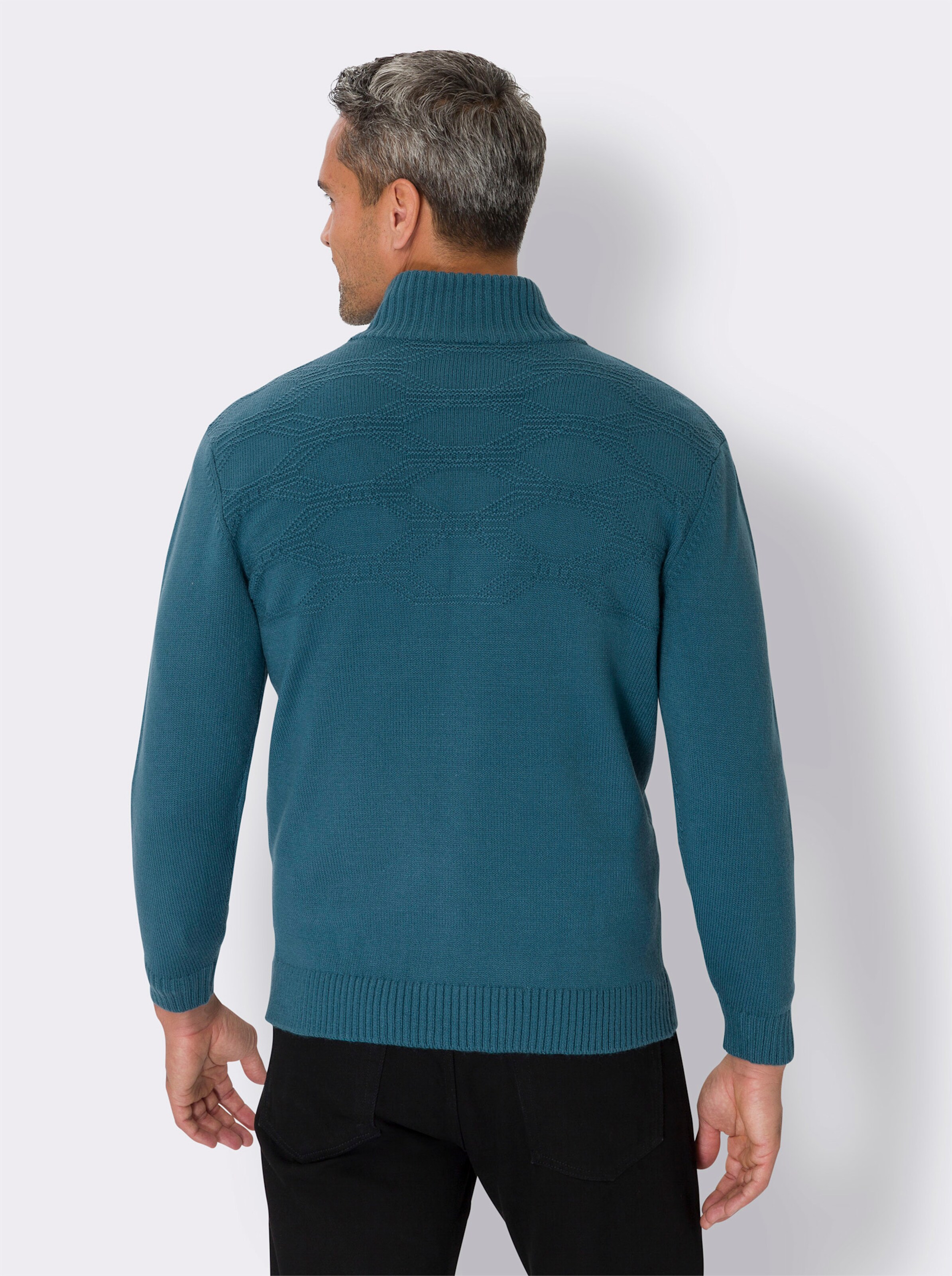 Stehkragen-Pullover