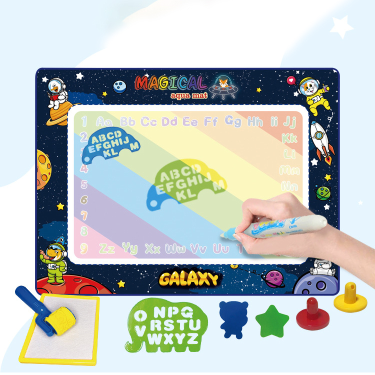 (22-tlg. Set) 118x88cm Magische Lern Spiel Zeichen Matte Wasser Maltafel für Kinder inkl. Formen / Schablonen / Stempel / Stifte - Assortiert