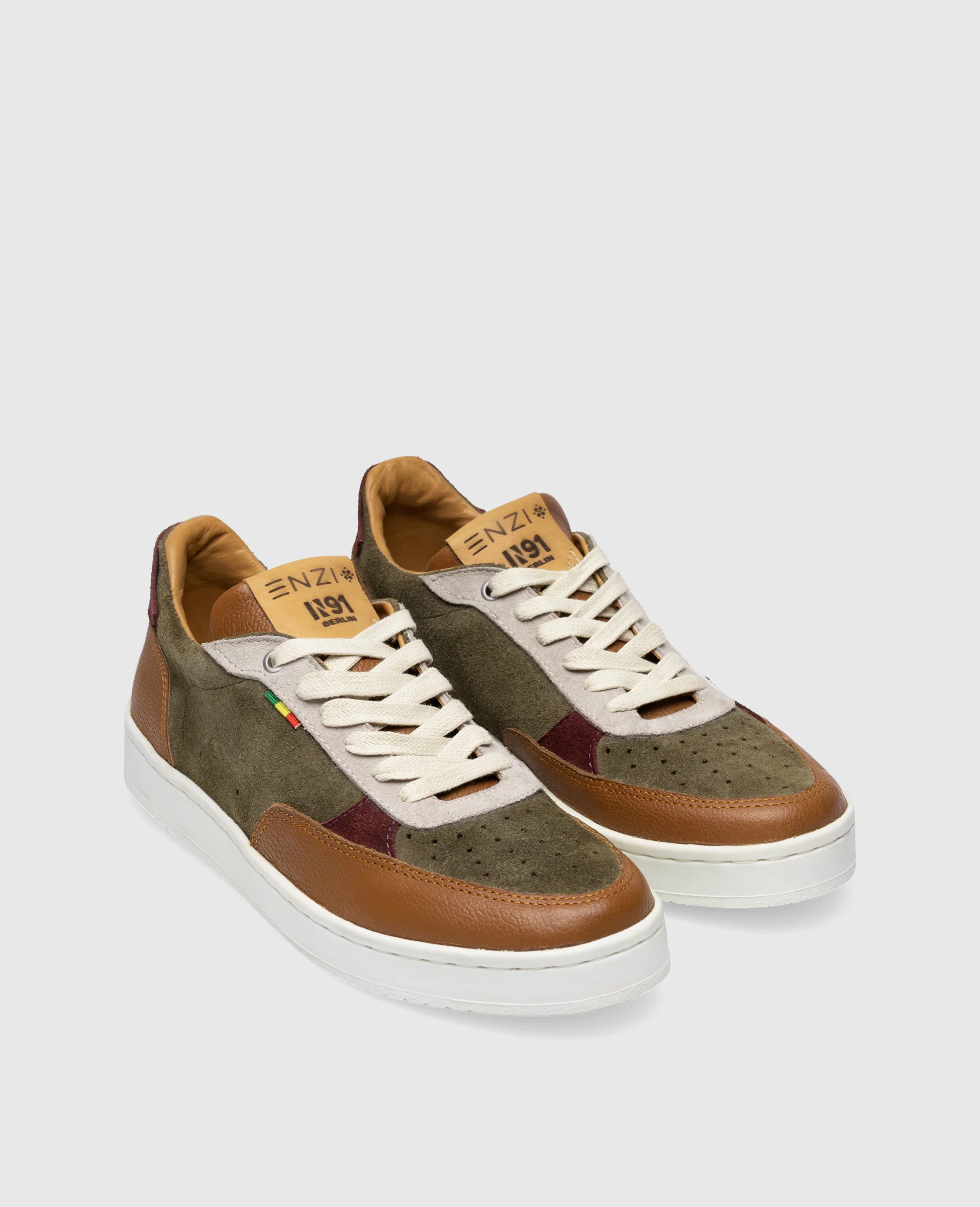 Court M EZ1