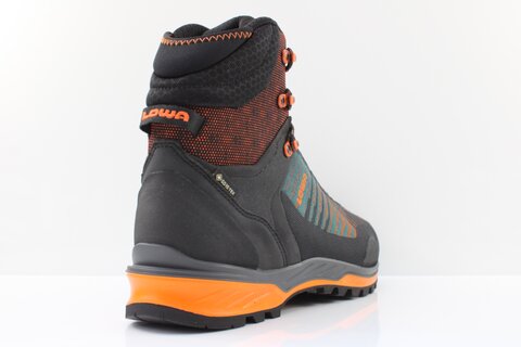 Lowa Mangart GTX Mid