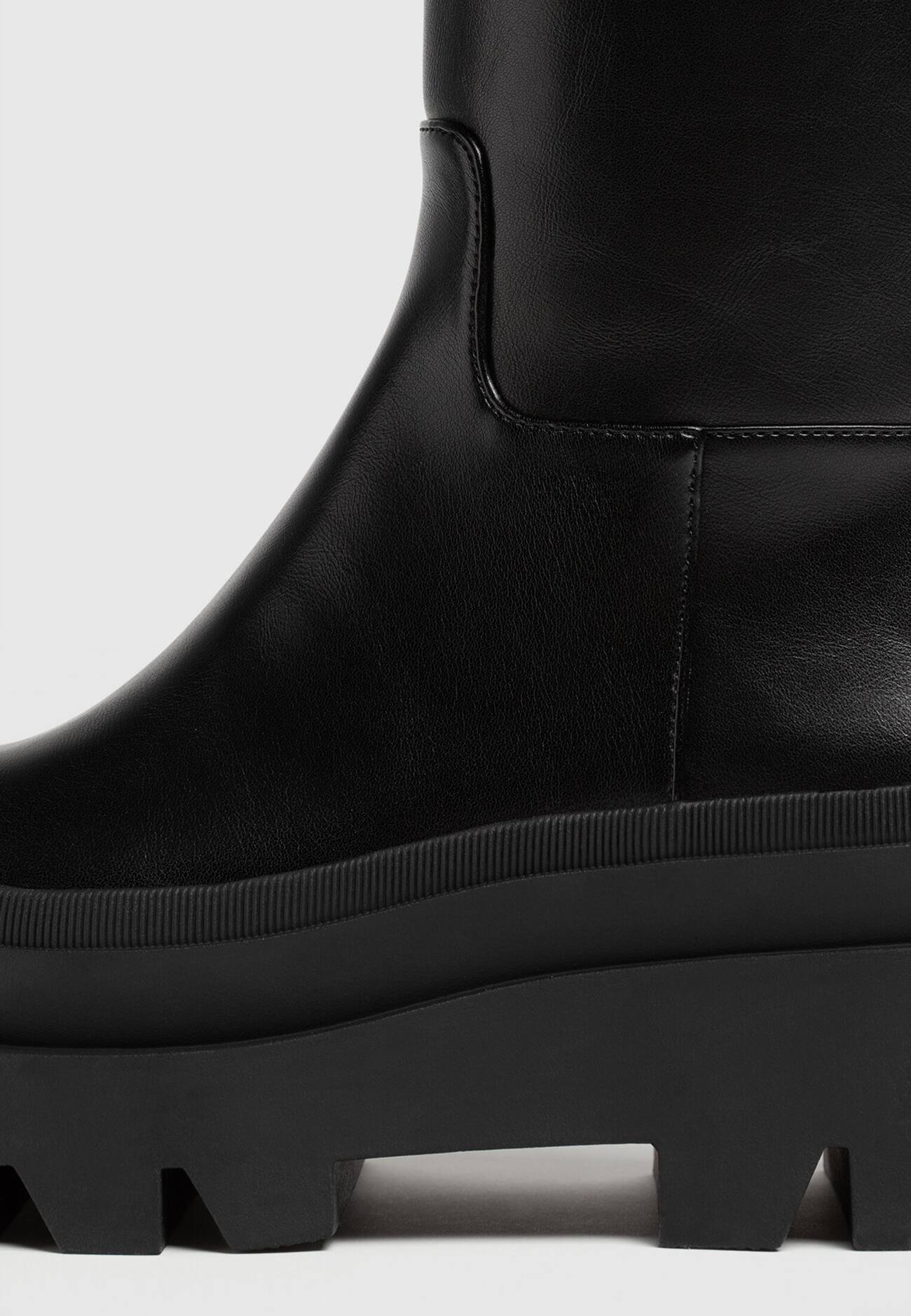 Botas de salto alto