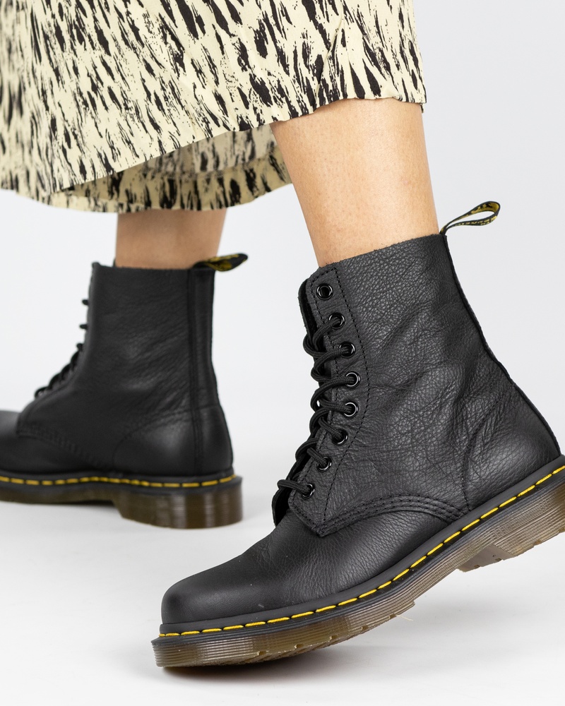 Dr. Martens 1460 Pascal Virginia Veterboots  - zwart