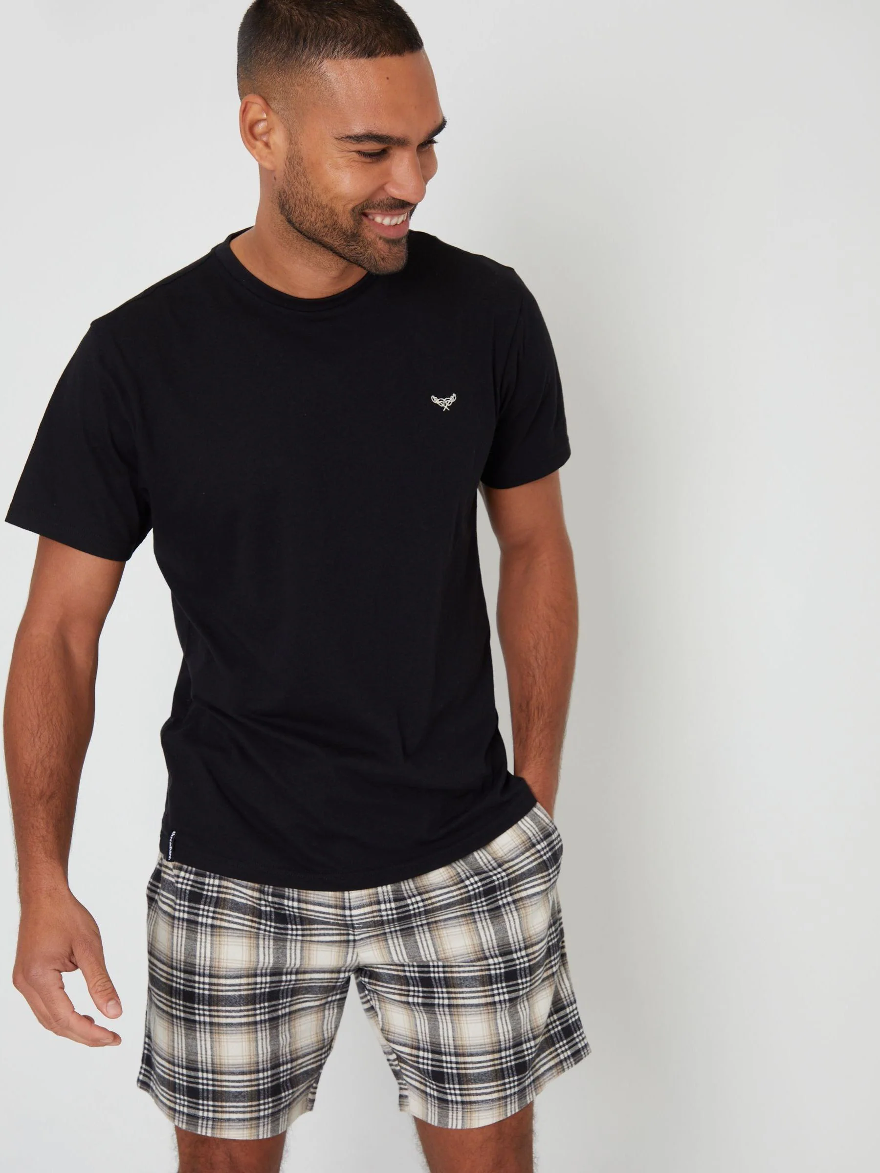 Zwart - Threadbare - Geruite pyjamaset met short