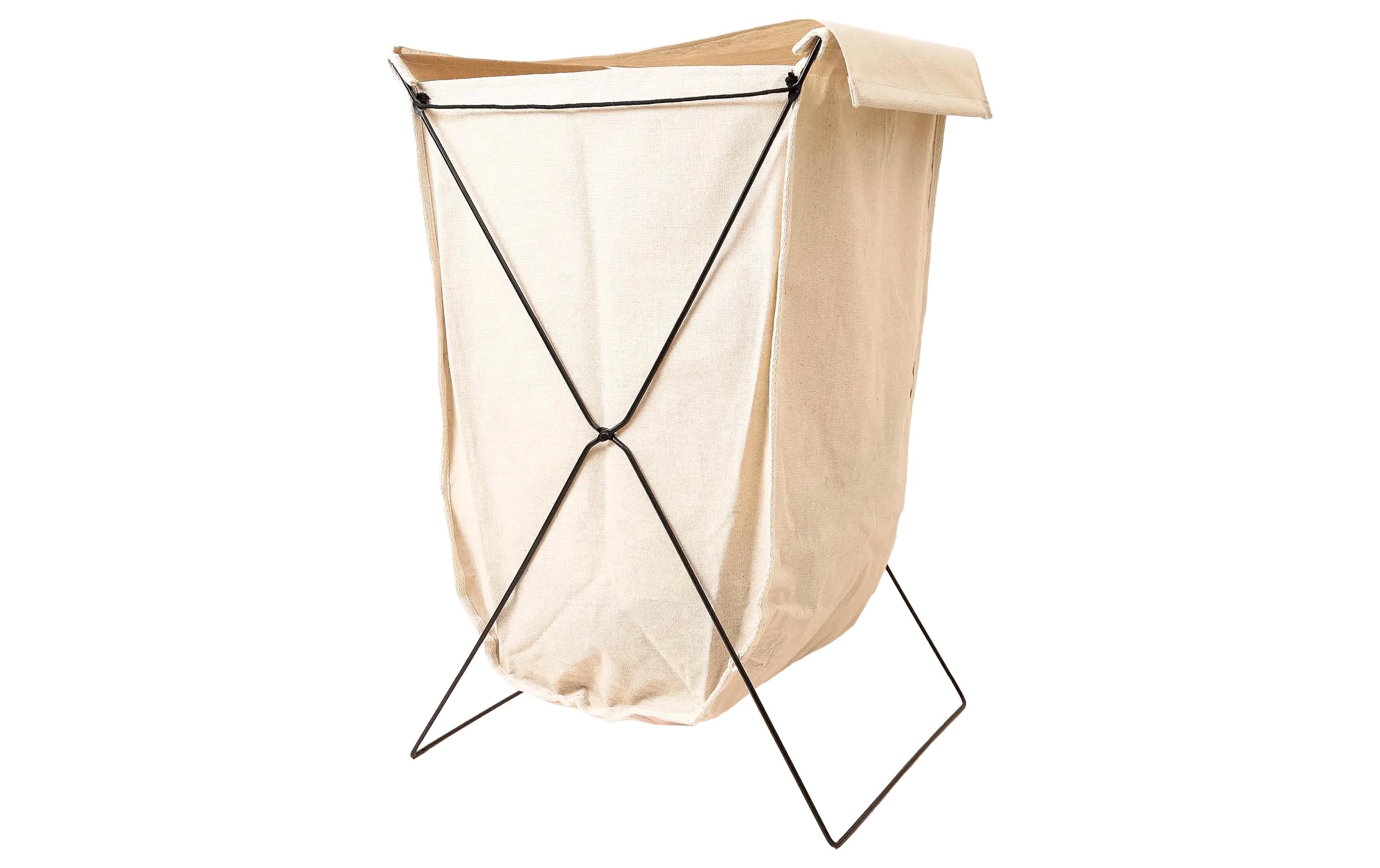 Wäschekorb mit Metall 30 l, Beige/SchwarzZusammenklappbarer Wäschekorb aus Baumwolle mit stabilem Metallgestell
