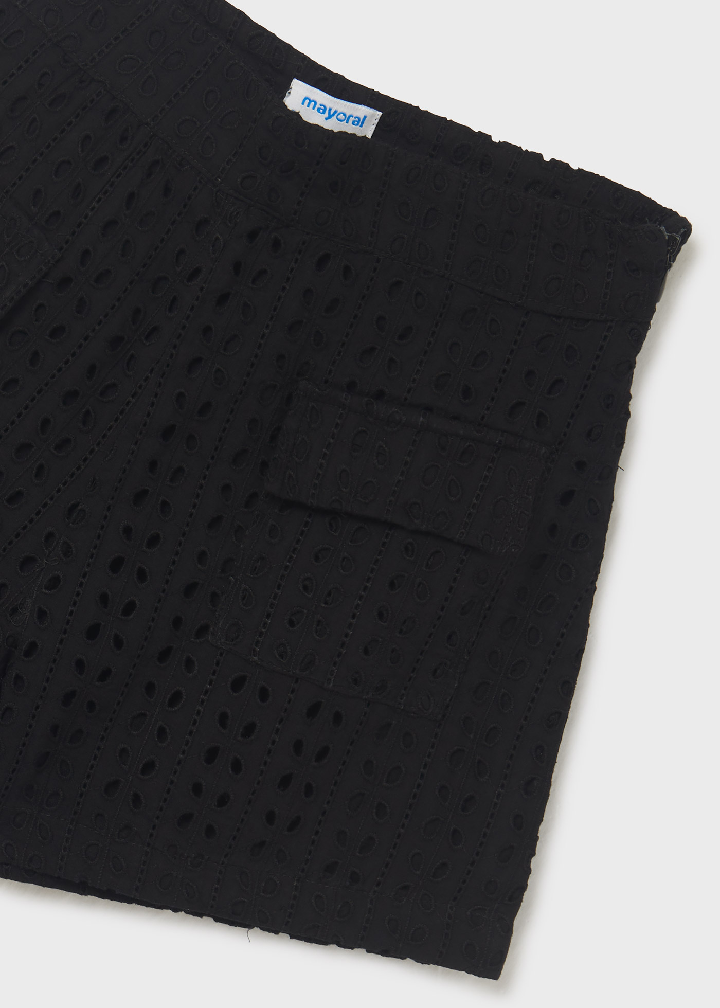 shorts de algodão perfurado para meninas