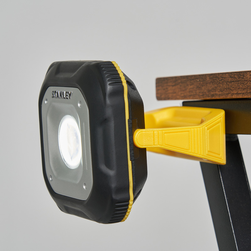 Stanley Oplaadbare LED-werklamp 800lm 5700K IP54