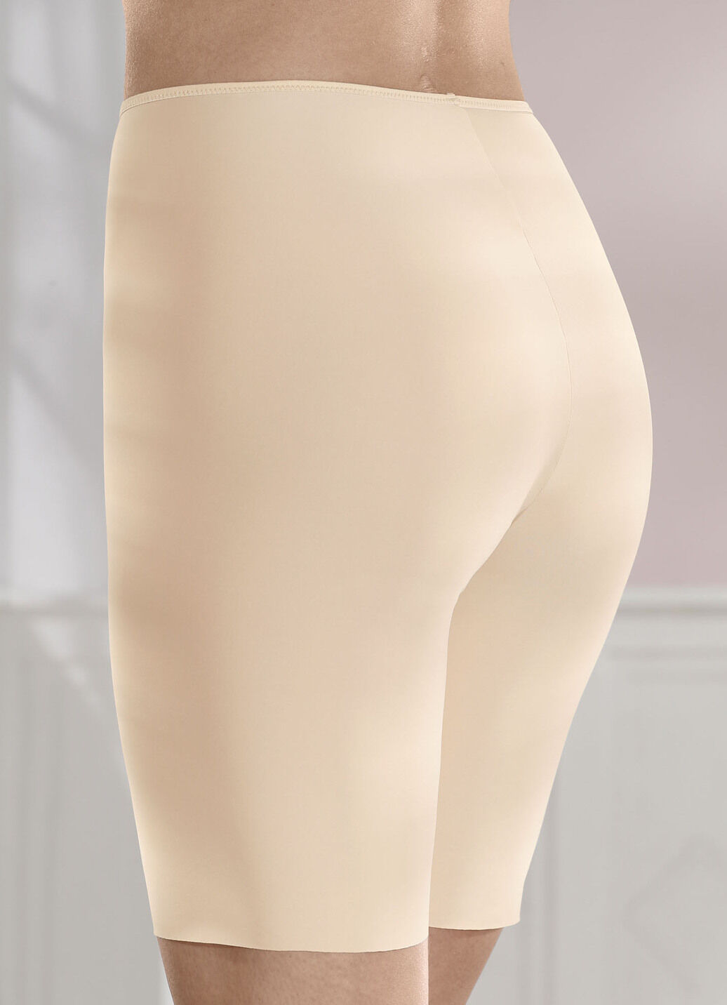 Miss Mary Longpants aus hochwwertigem WinCool-Material