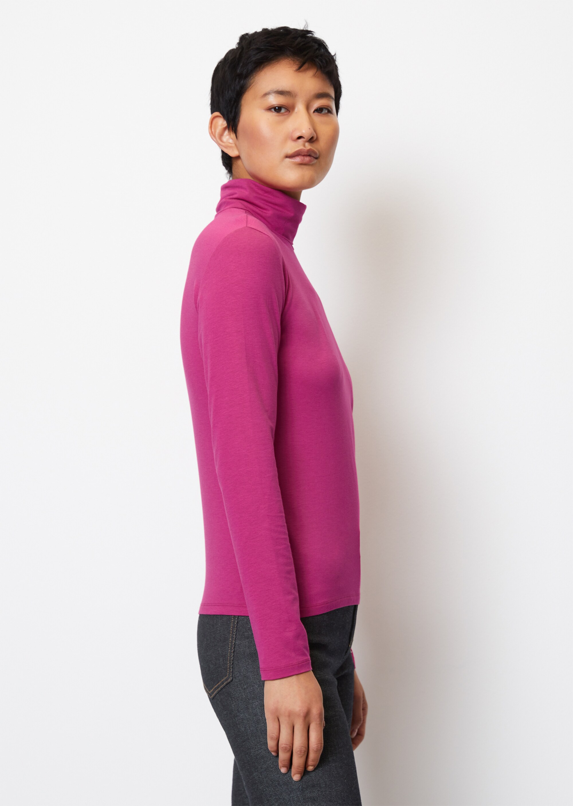 Rollkragen-Longsleeve regularmit TENCEL™ Modal