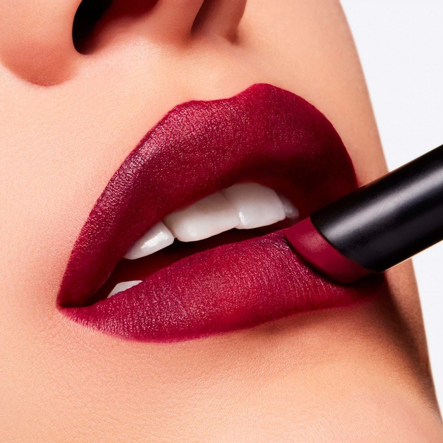 MAC Powder Kiss Velvet Blur Slim Stick Wild Rebel 2g