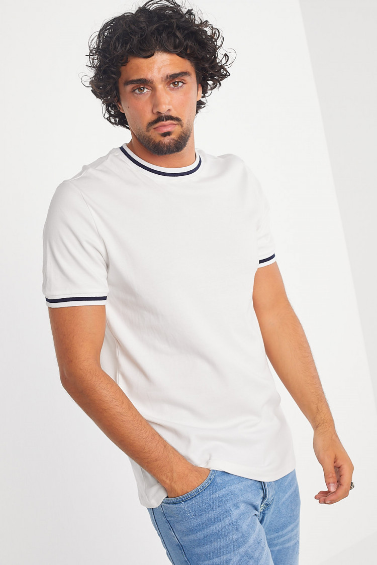 T-shirt blanc col rond à bandes noires