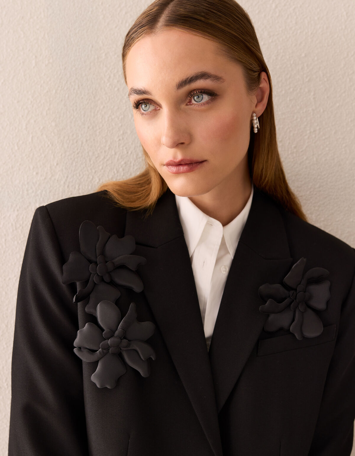 Flower Blazer Zwart By Mieke