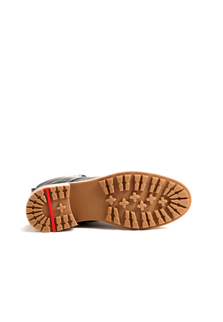 STIEFELETTE Schwarz