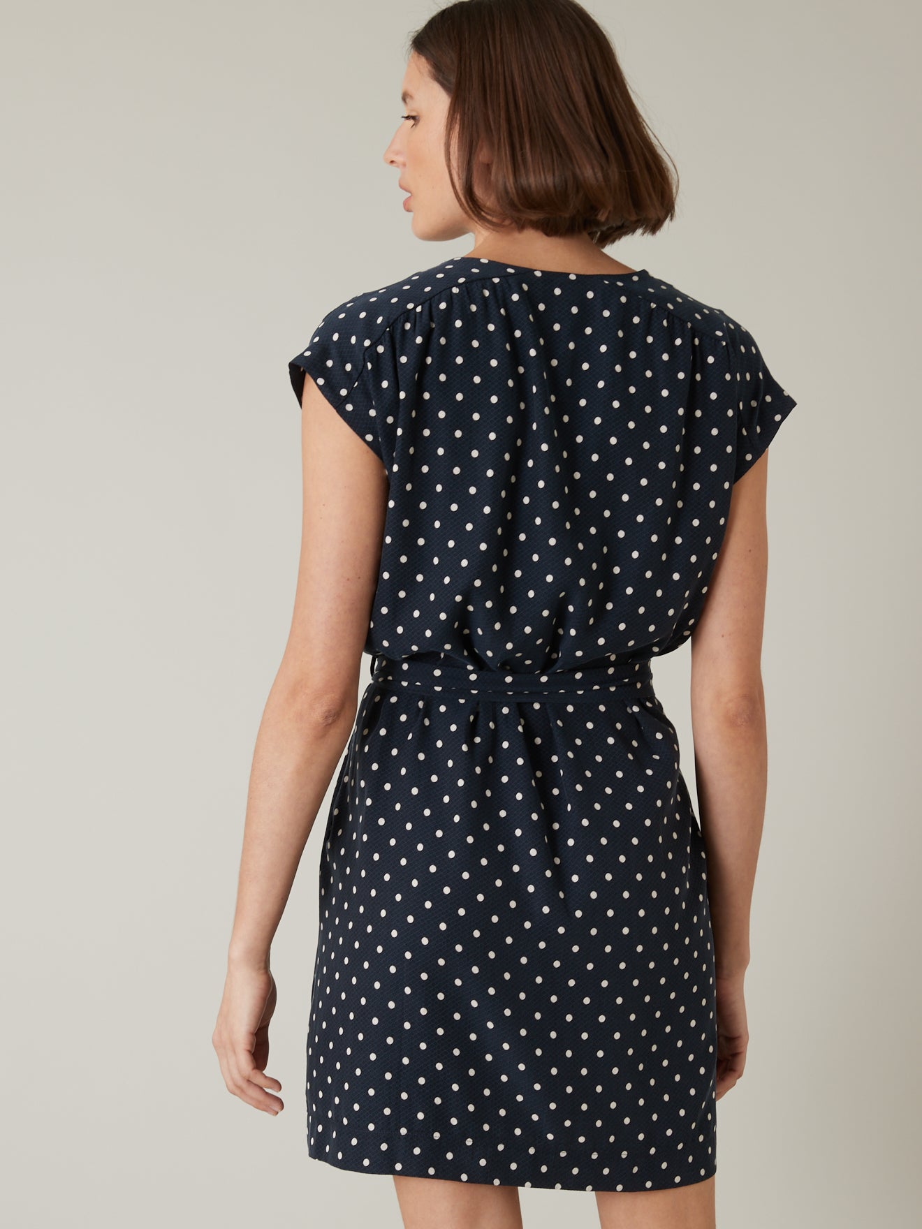 Robe-housse courte femme imprimé pois