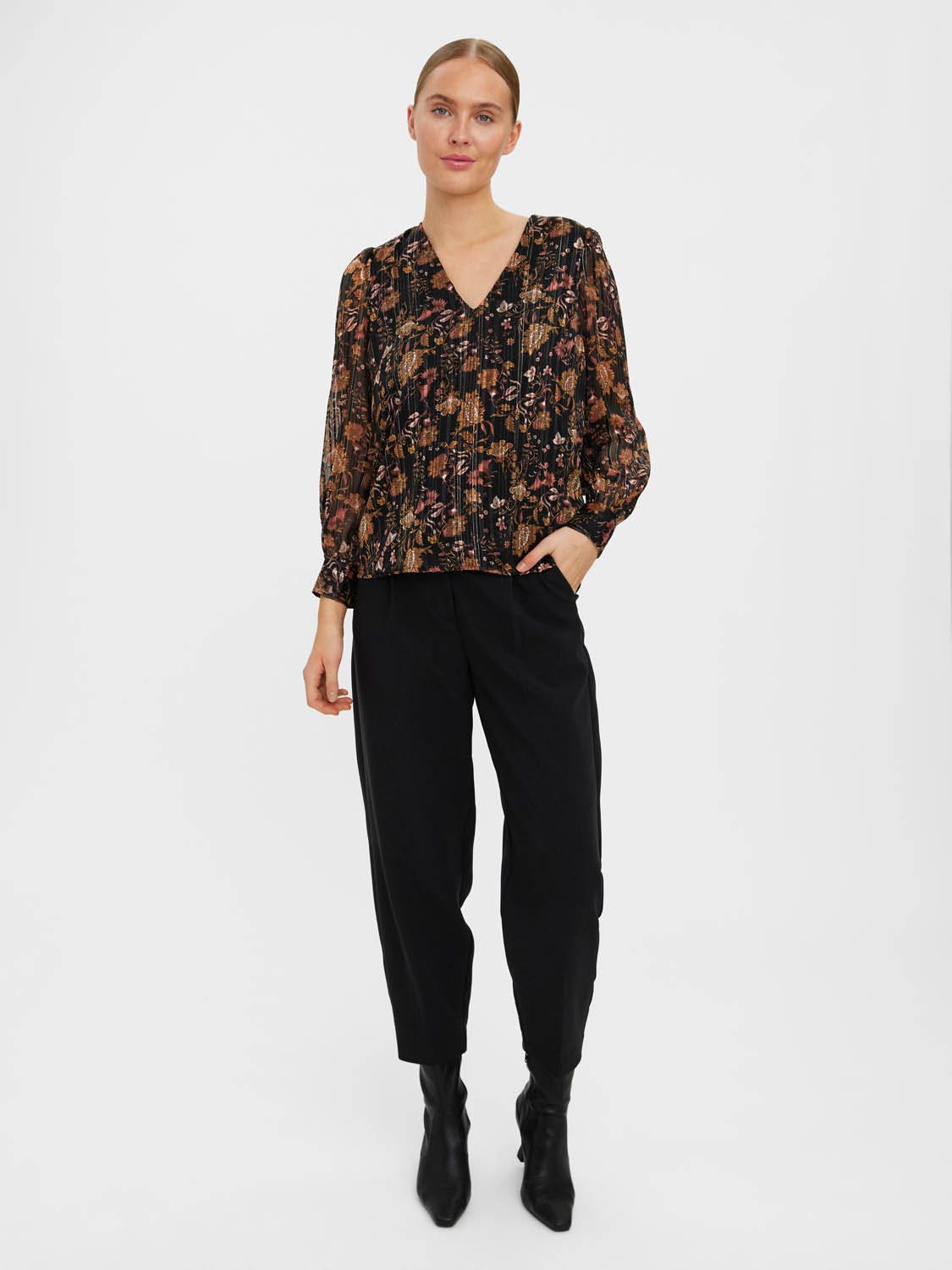 Vero Moda  Mina V-neck Top