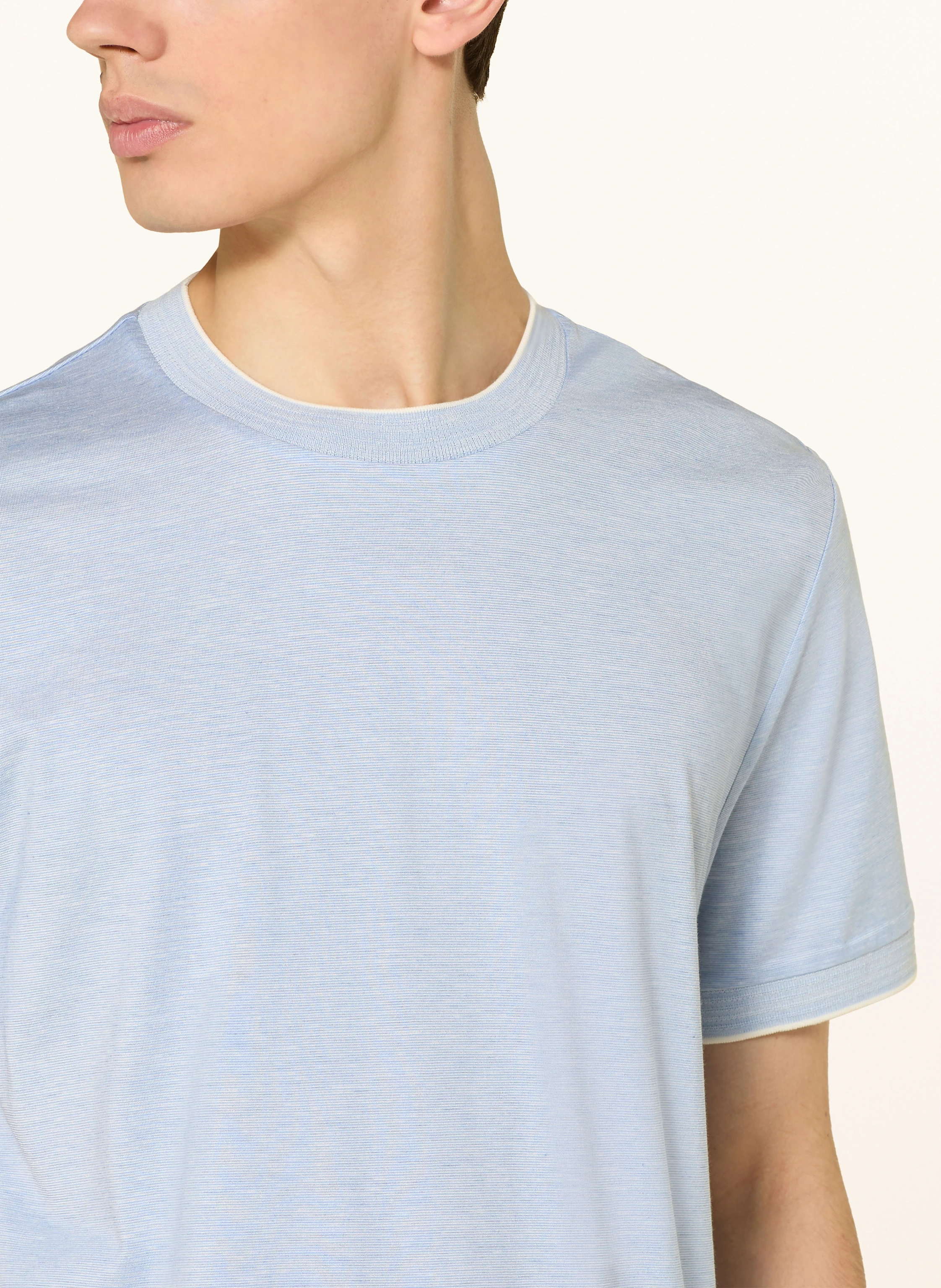 BOSS T-Shirt TESAR mit Seide